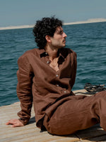 The Brown Linen Pair