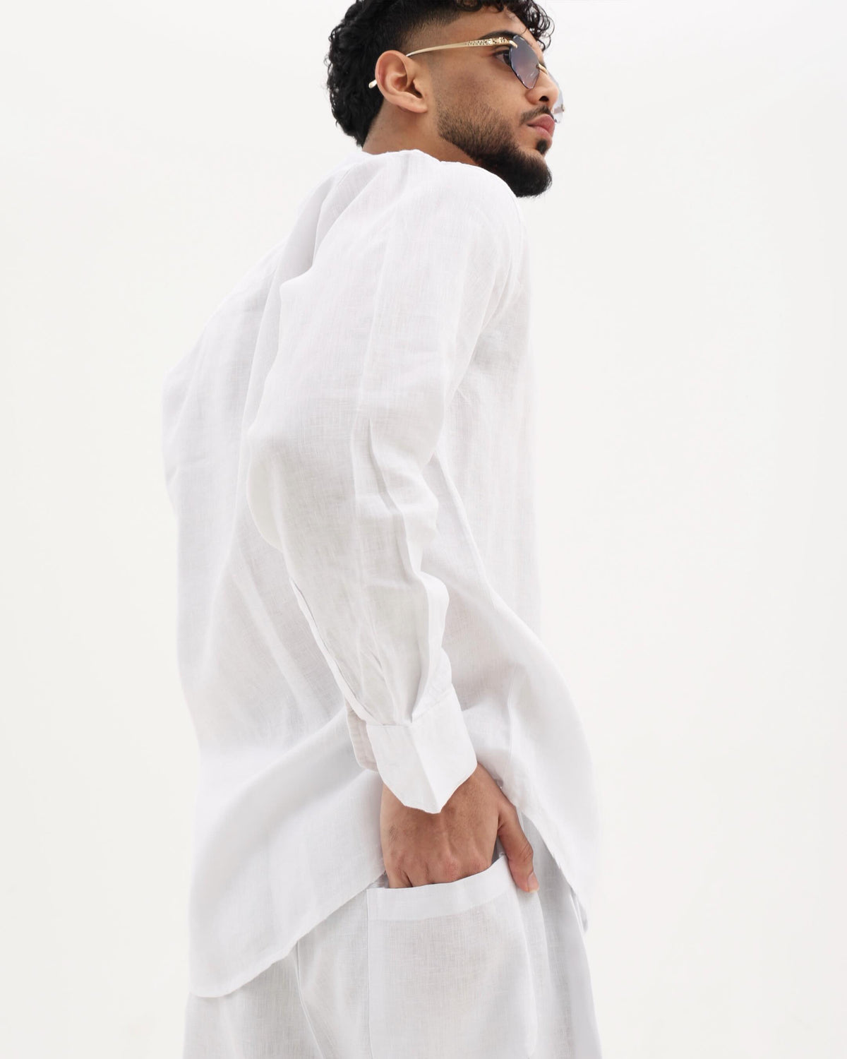 The White Linen Pair