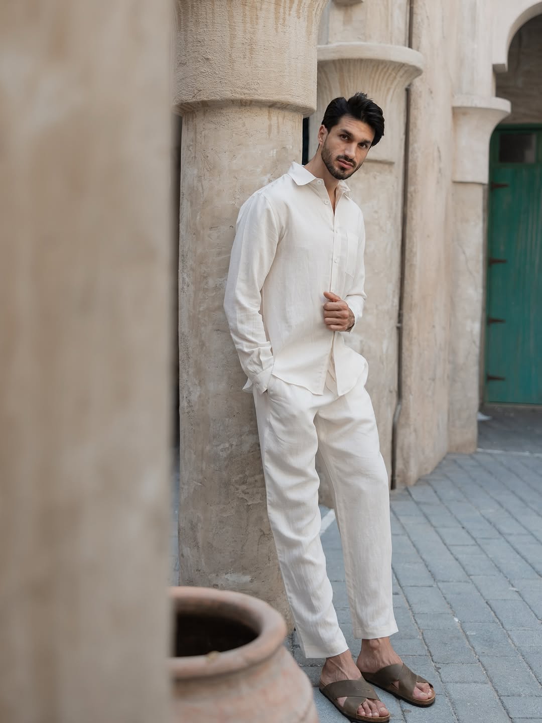 The Monaco Linen Set