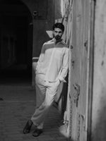 The Monaco Linen Set