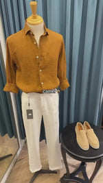 The Premium Edition Linen Pair